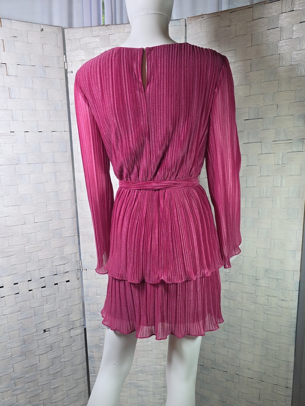 CITY STUDIO DRESS - Picture 4 of 6